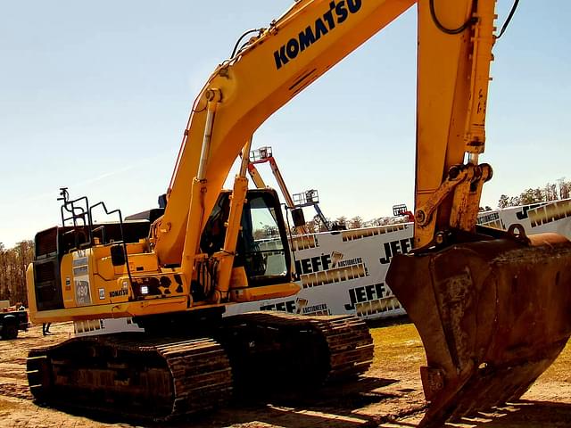 Image of Komatsu PC490LC-11 equipment image 2