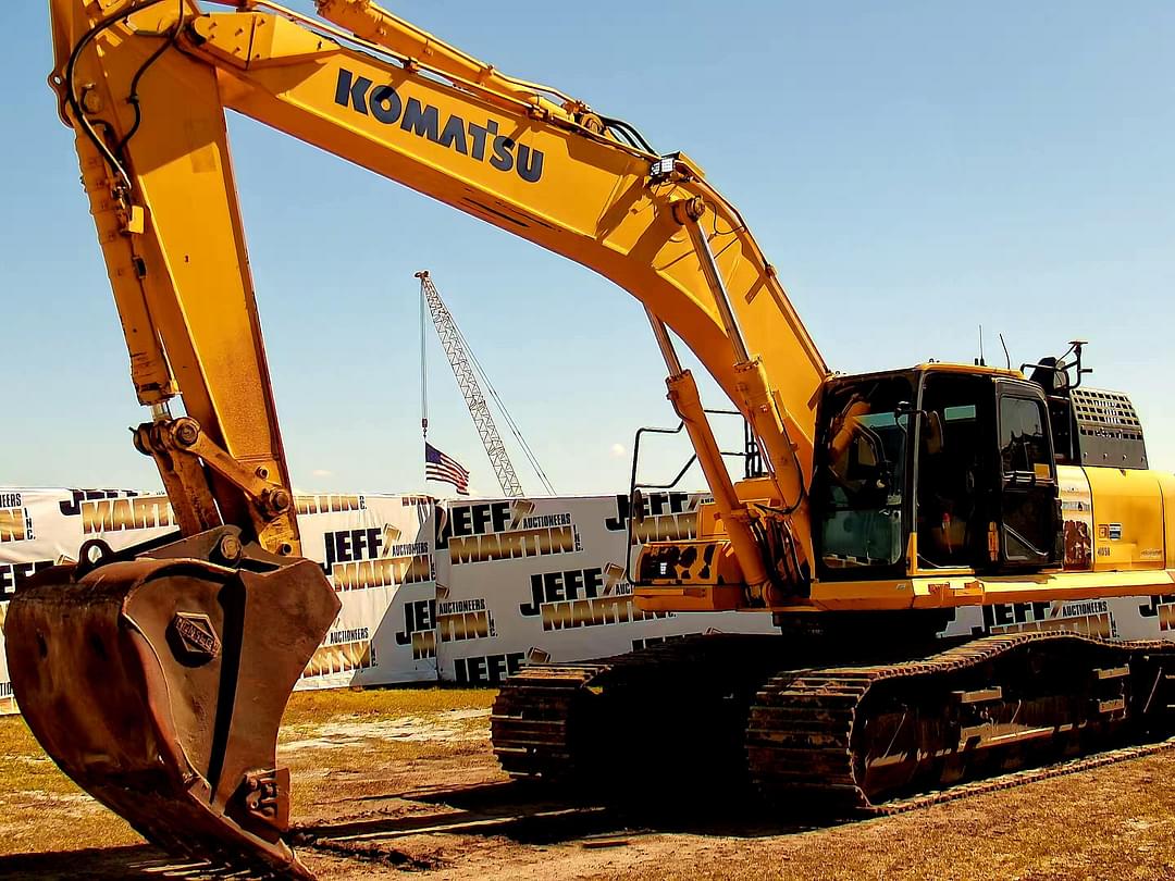 Image of Komatsu PC490LC-11 Primary image