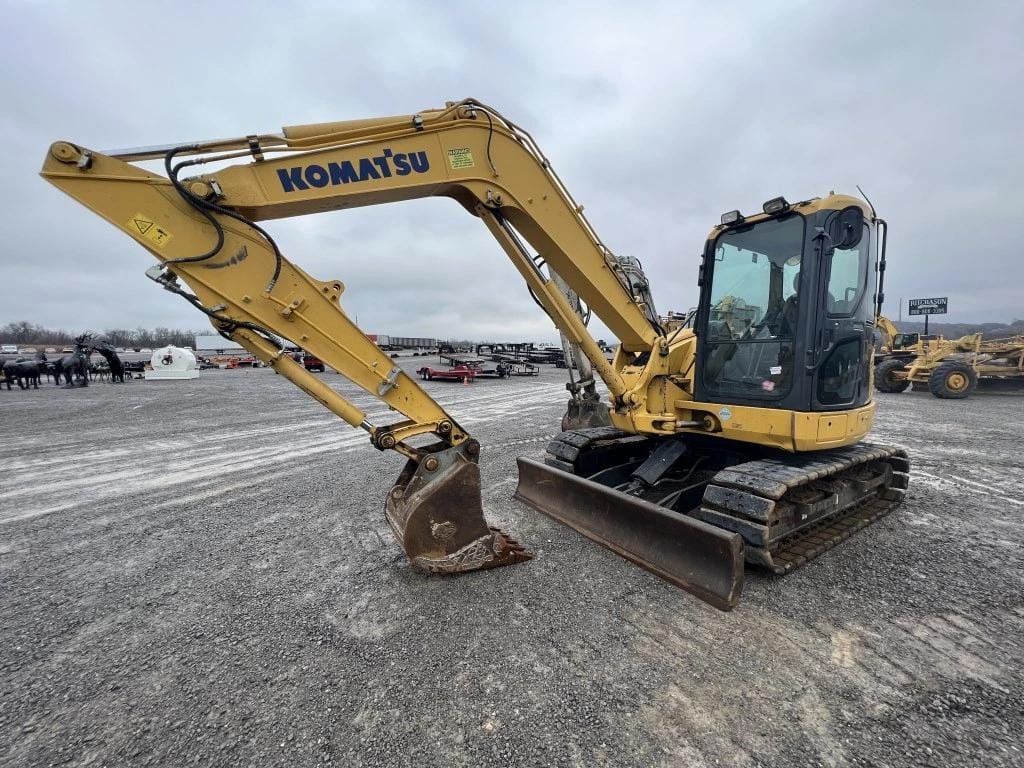 Main image Komatsu PC88MR