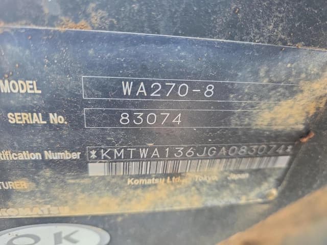 Image of Komatsu WA270-8 equipment image 2