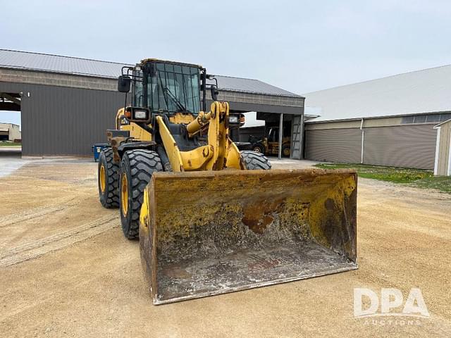 Image of Komatsu WA270 equipment image 3