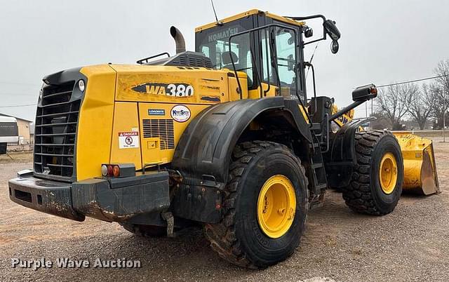 Image of Komatsu WA380-8 equipment image 4