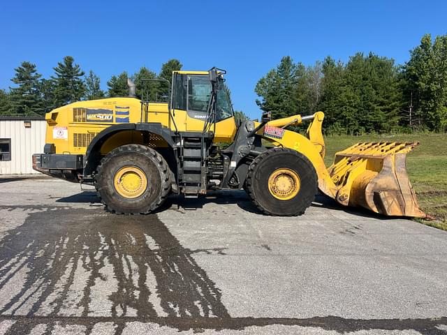Image of Komatsu WA500-8 equipment image 1