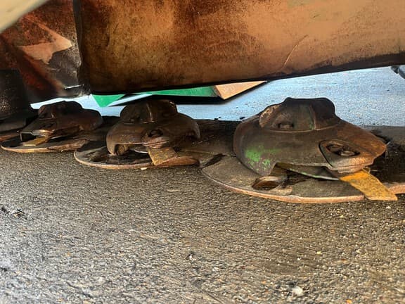 Image of Krone AMR320 equipment image 3