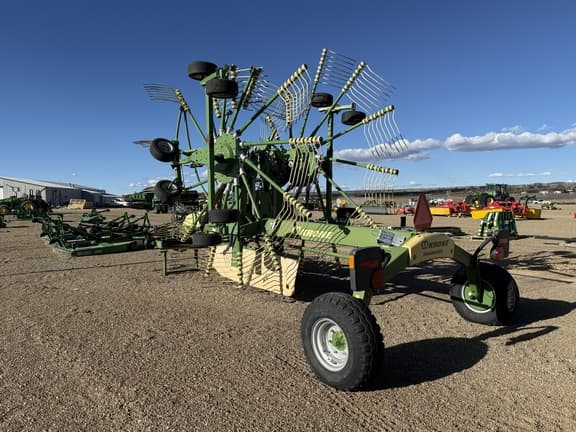 Image of Krone Swadro TC880 equipment image 2