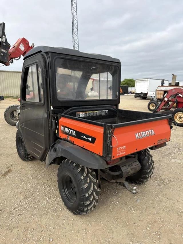 Image of Kubota RTV400CI equipment image 2