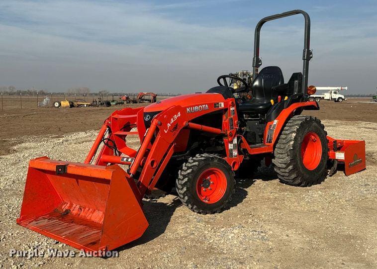 Main image Kubota B2301