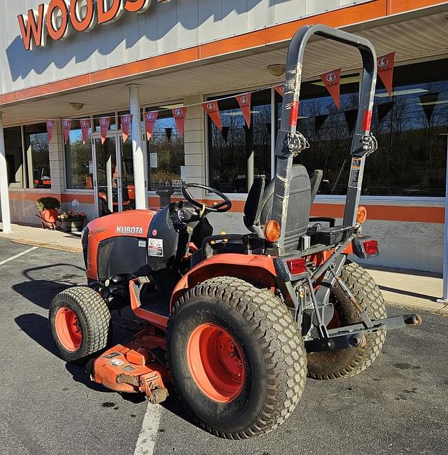 Image of Kubota B2601HSD equipment image 3