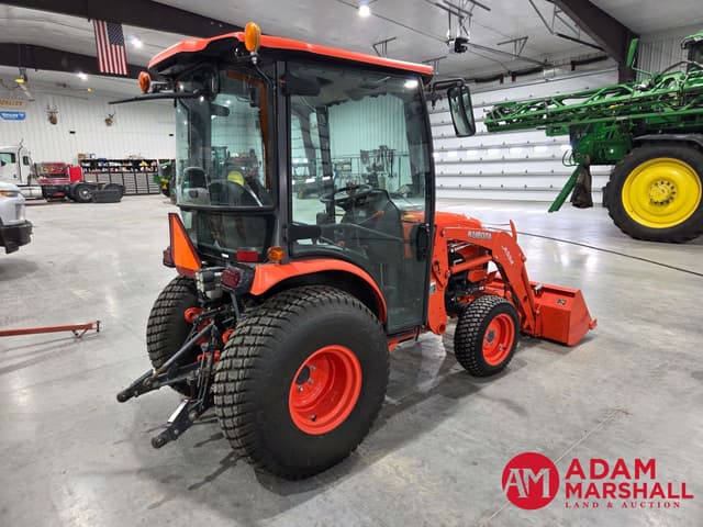 Image of Kubota B2650HSD equipment image 3