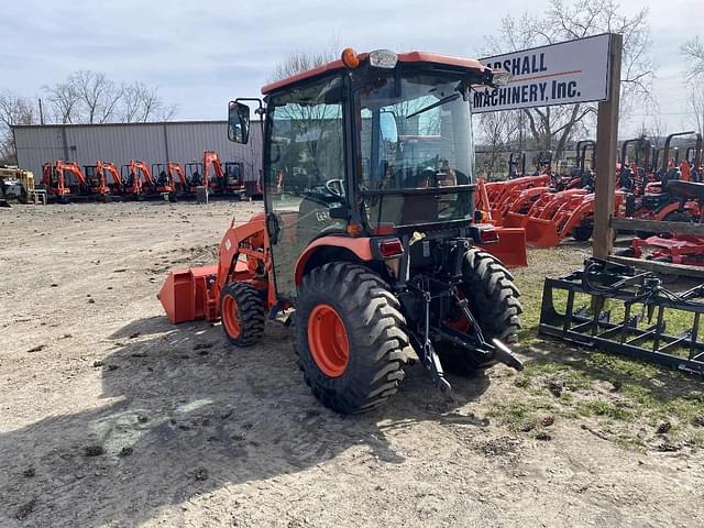 Image of Kubota B2650 equipment image 2