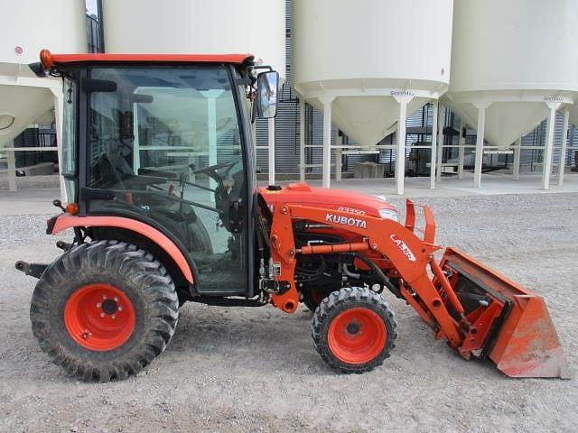 Image of Kubota B3350 equipment image 3