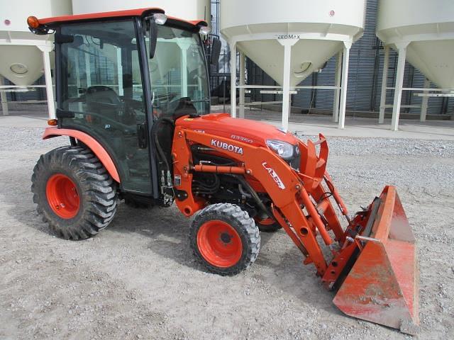 Image of Kubota B3350 equipment image 1