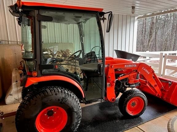 2017 Kubota B3350 Equipment Image0