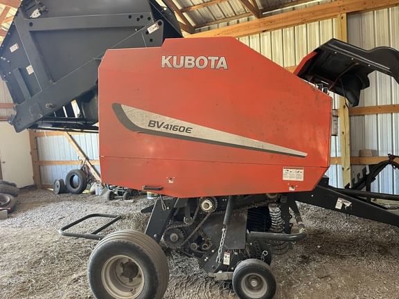 2017 Kubota BV4160E Equipment Image0