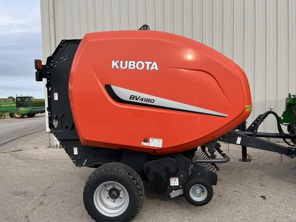 Image of Kubota BV4180 equipment image 1