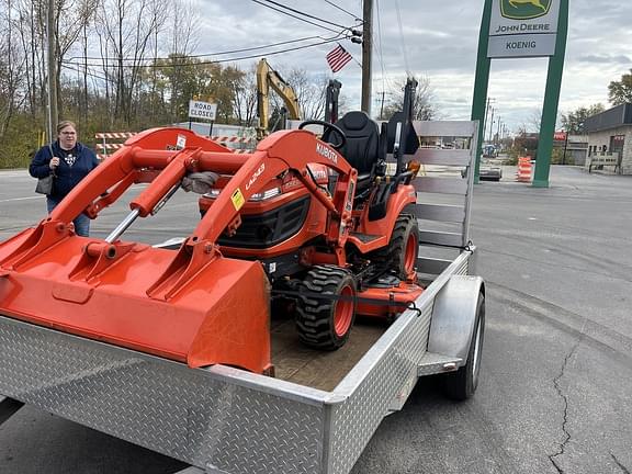 Image of Kubota BX2370 equipment image 3