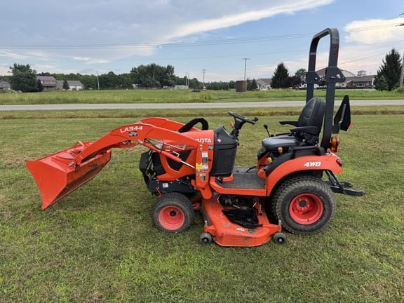 2017 Kubota BX2380 Equipment Image0
