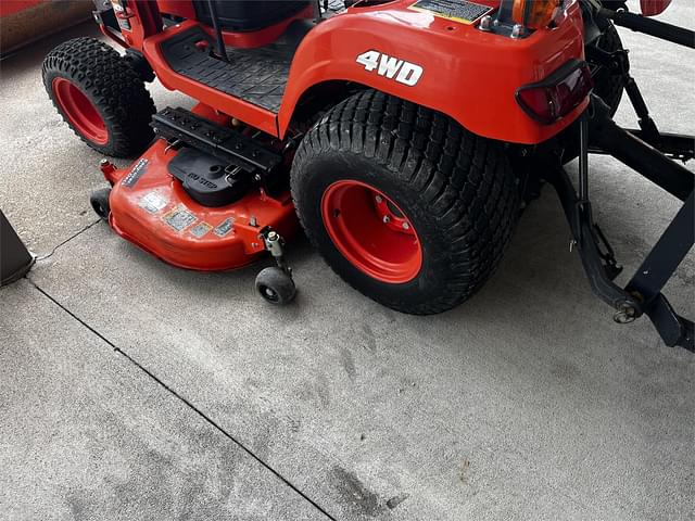 Image of Kubota BX2670 equipment image 2