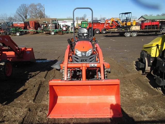 Image of Kubota BX2680 equipment image 2