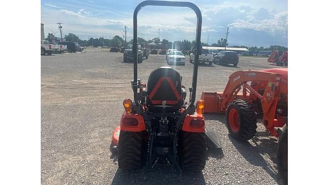 Image of Kubota BX2680 equipment image 2