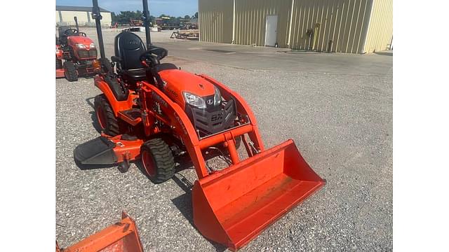 Image of Kubota BX2680 equipment image 3