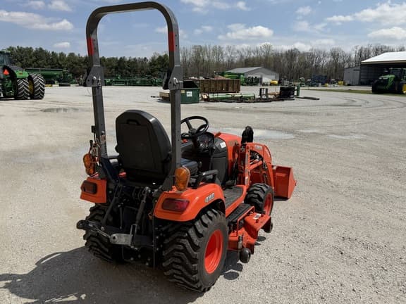 Image of Kubota BX2680 equipment image 2