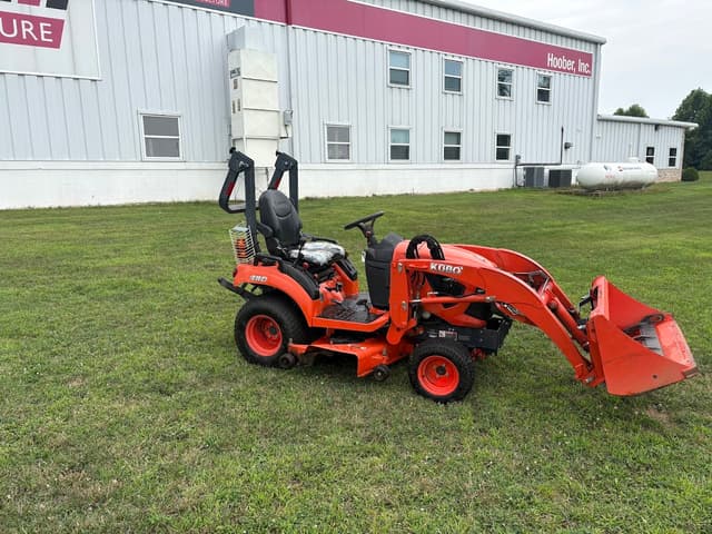 Image of Kubota BX2680 equipment image 4