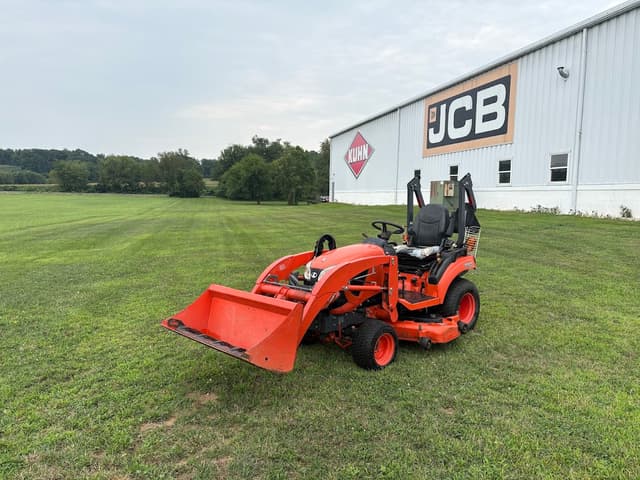 Image of Kubota BX2680 equipment image 2