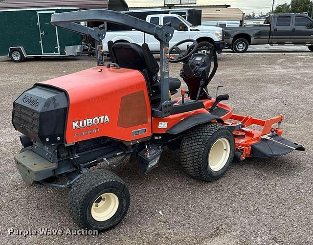 Image of Kubota F3990 equipment image 4