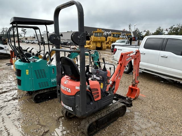 Image of Kubota K008-3 equipment image 3