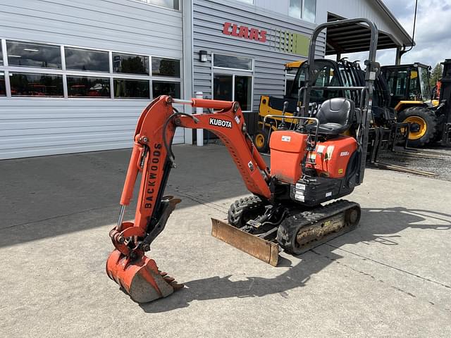 Image of Kubota K008-3 equipment image 1