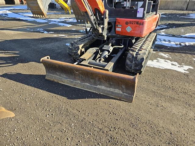 Image of Kubota KX033-4 equipment image 3