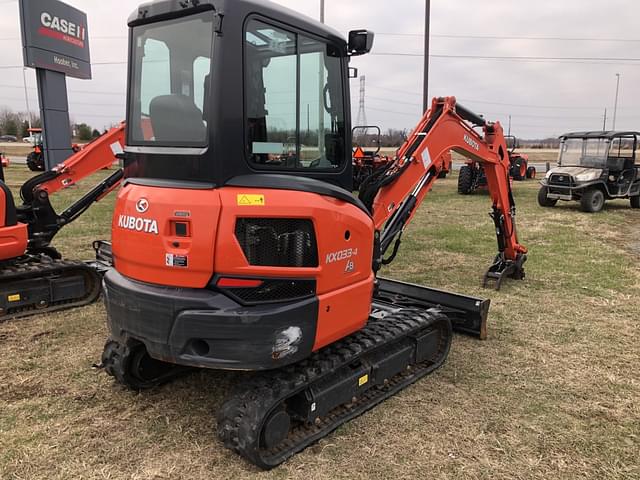 Image of Kubota KX033-4 equipment image 4