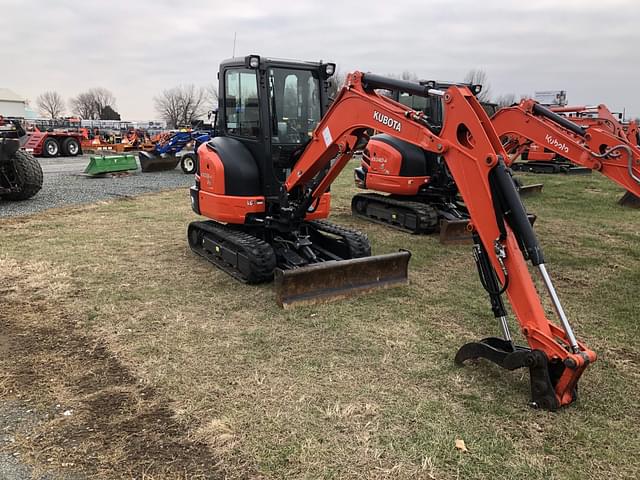 Image of Kubota KX033-4 equipment image 2