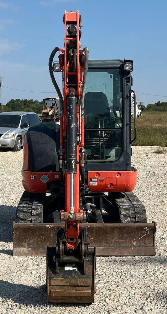Image of Kubota KX040-4 equipment image 1