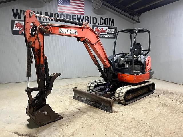 Image of Kubota KX040-4 equipment image 1
