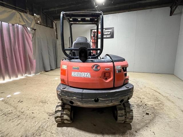 Image of Kubota KX040-4 equipment image 3