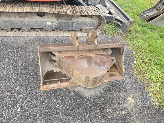 Image of Kubota KX057-4 equipment image 2