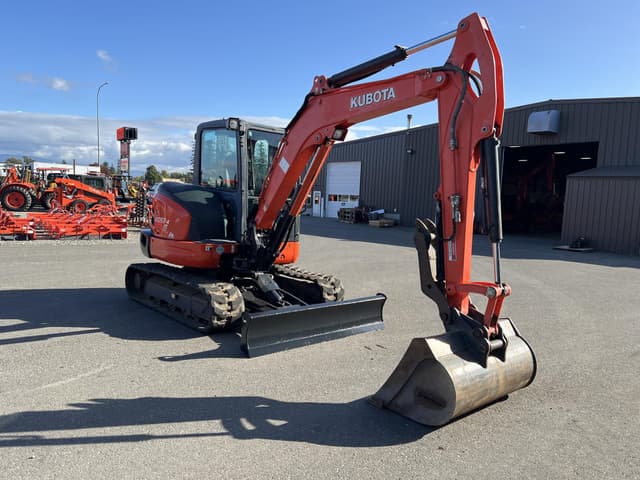 Image of Kubota KX057-4 equipment image 3
