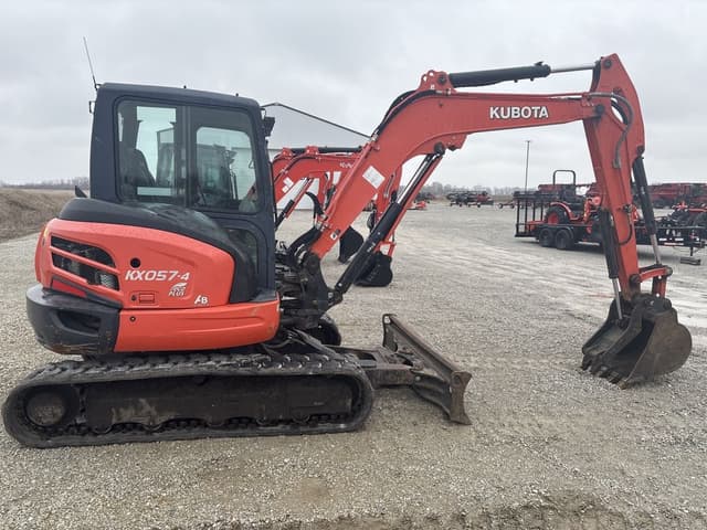 Image of Kubota KX057-4 equipment image 3