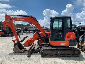 2017 Kubota KX057-4 Equipment Image0