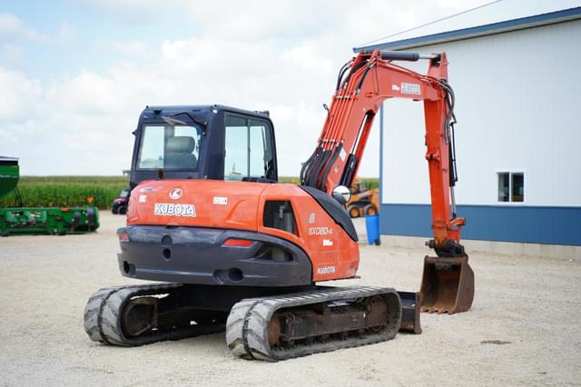 Image of Kubota KX080-4 equipment image 4