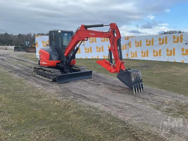 Image of Kubota KX163-5 equipment image 2