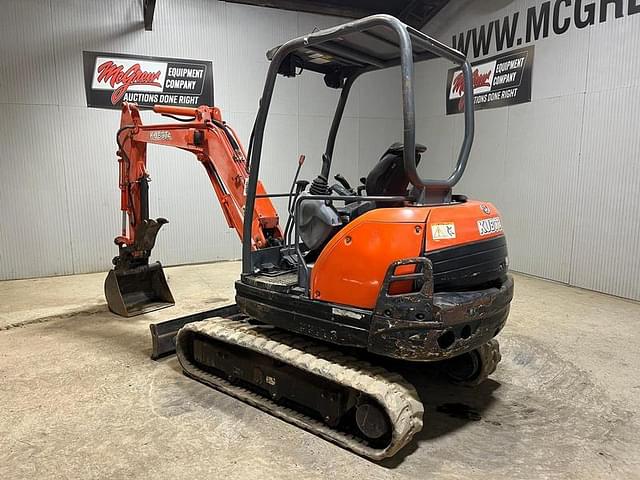 Image of Kubota KX71-3S equipment image 2