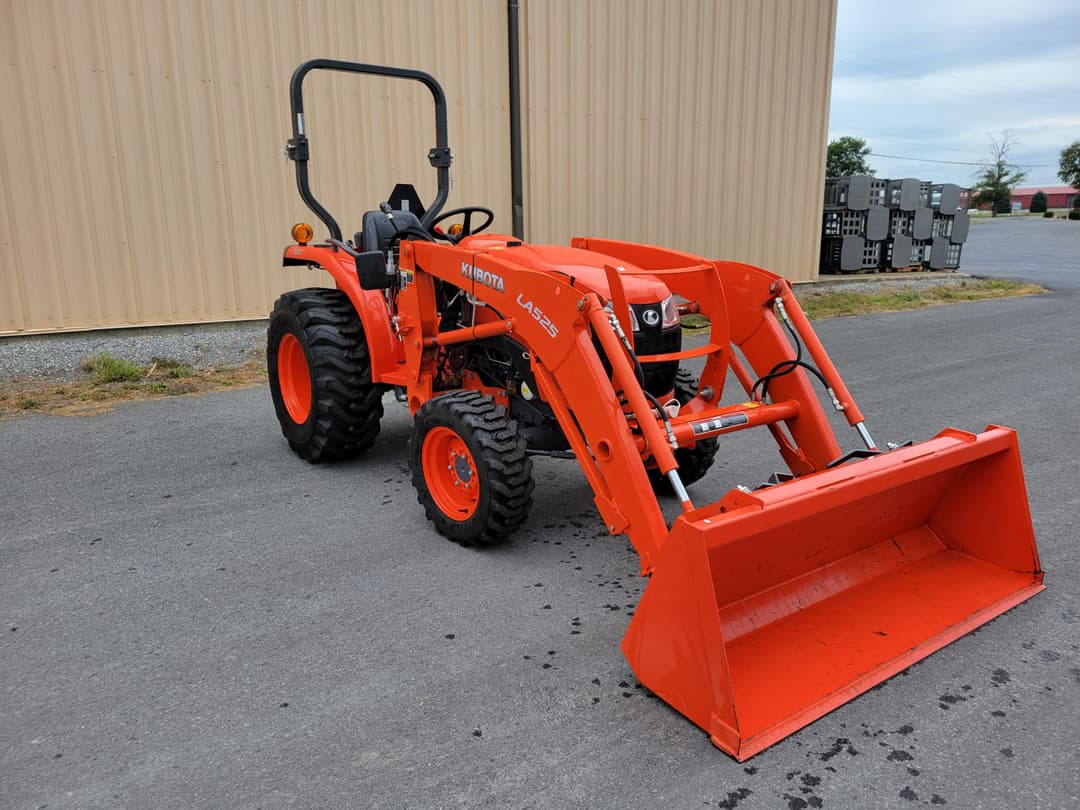 Image of Kubota L2501HST Image 1