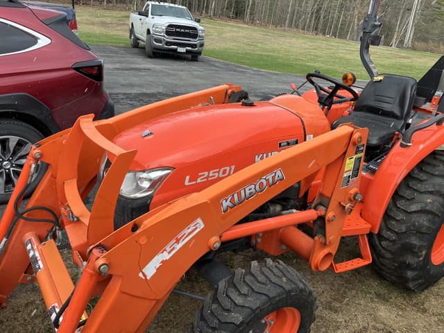 Image of Kubota L2501HST equipment image 1