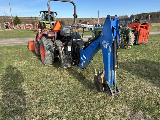 Image of Kubota L2501HST equipment image 3