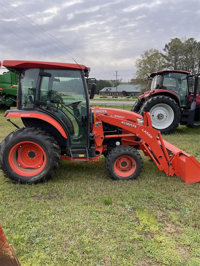 Image of Kubota L3560 equipment image 3