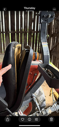 Image of Kubota L3901 equipment image 3
