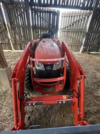 Image of Kubota L3901 equipment image 2